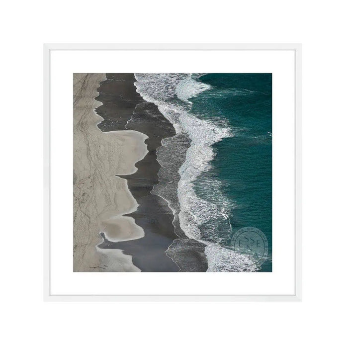 Running Waves – White Frame